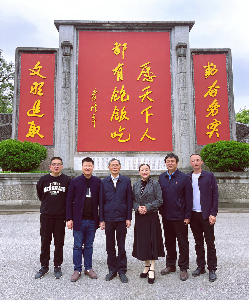 4d07cbfa8d883999328491a5c42df87.jpg