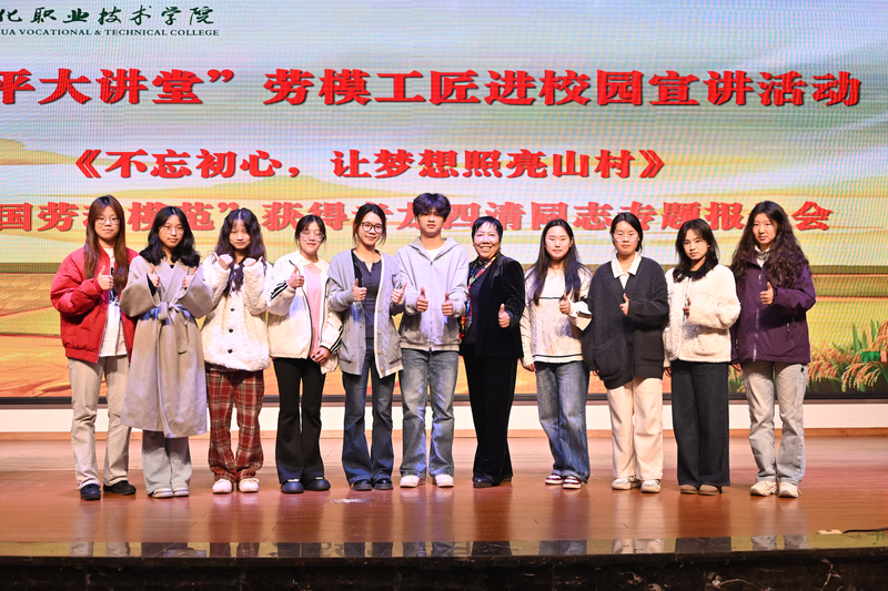 1762762976314052938.jpg 2.jpg